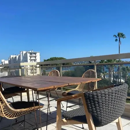 Penthouse Juan Les Pins *